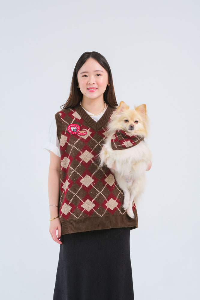 Noir Sur Blanc Pet x Poppy Paddy Gingerbread Vest Adult